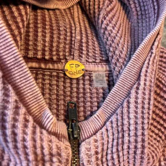 Free People zip up - Picture 4 of 6